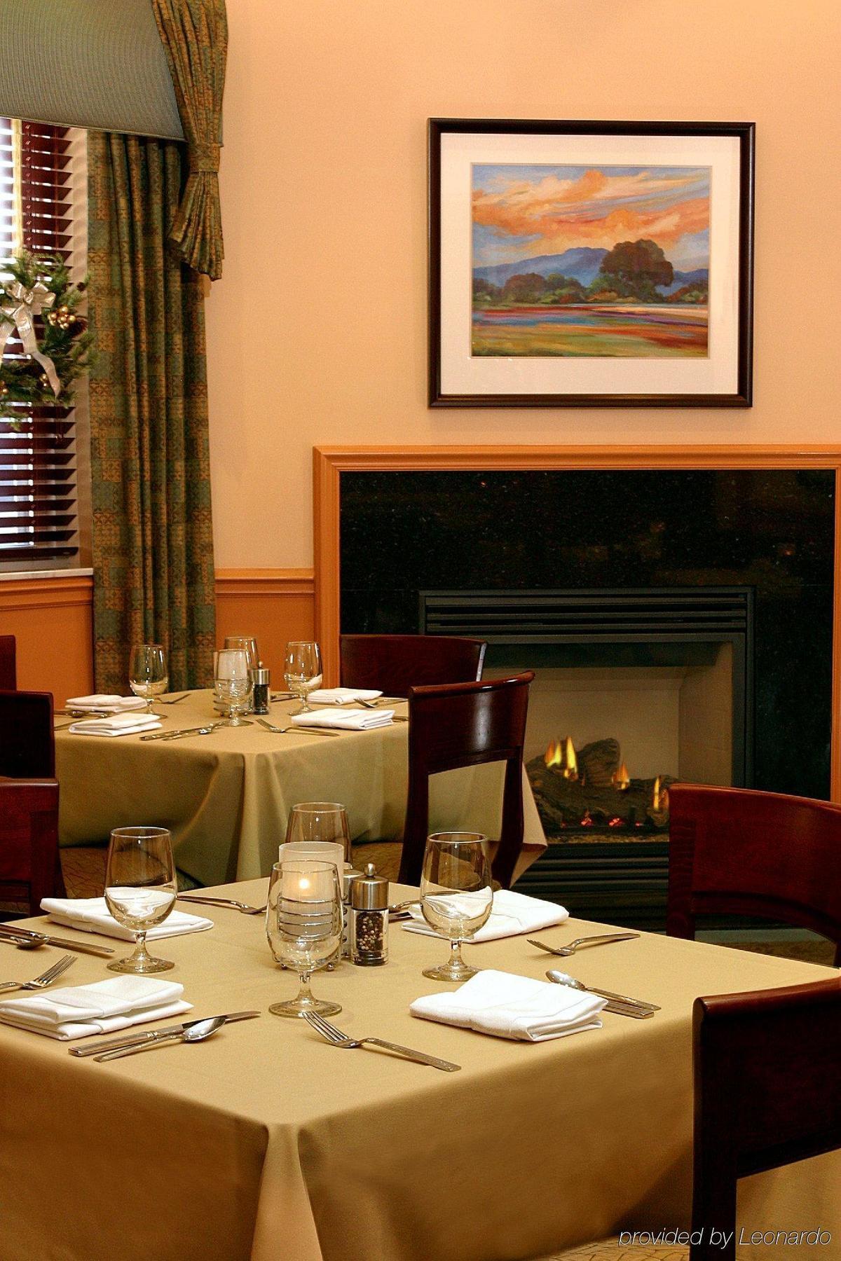 Ramada By Wyndham Milwaukee Hotel ร้านอาหาร รูปภาพ
